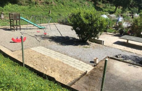 spielplatz oben in familiengartenverein Bintel
